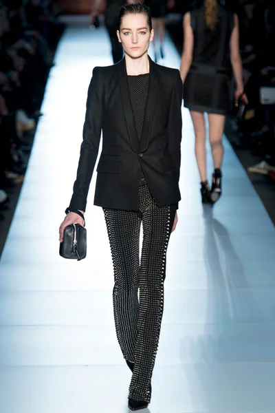 Look 22